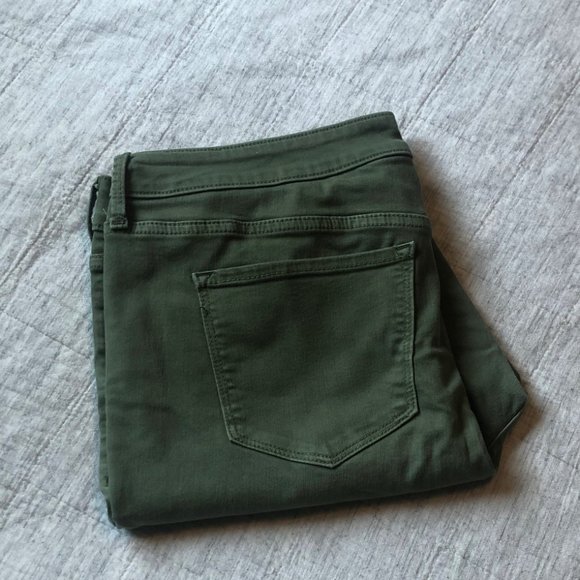 Old Navy Women's Skinny Jeans - Olive Green - Picture 4 of 5